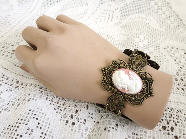 Gorgeous Pink Cameo Bracelet