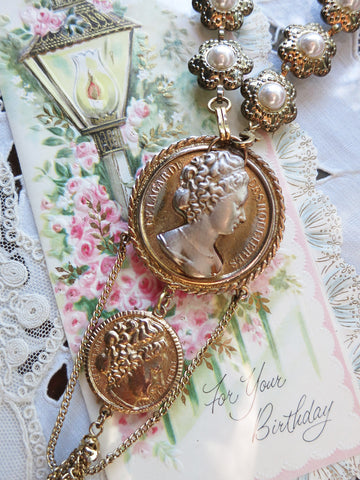 Queen Wilhelmina Necklace