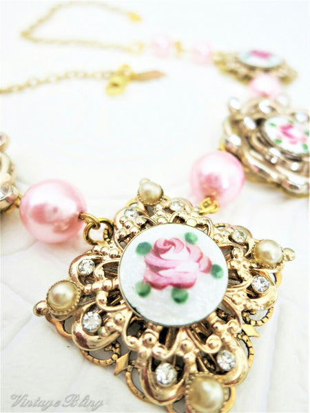 Pink Roses Necklace