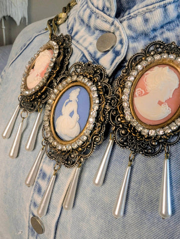 Cordial Cameos